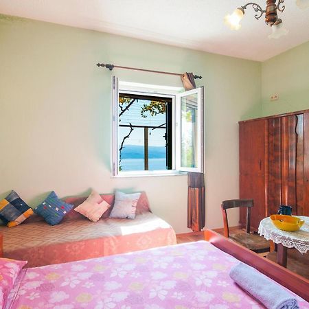 Two-Bedroom Apartment Lokva Rogoznica With Sea View 02 Exterior foto